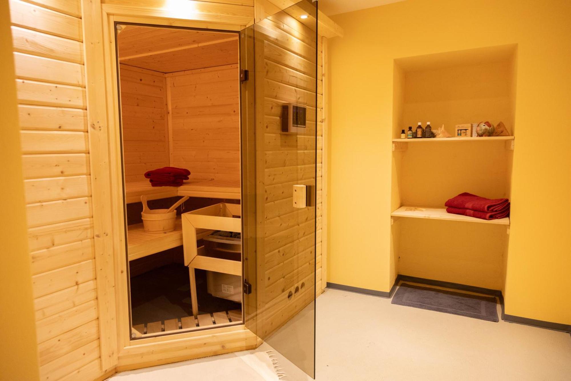 Moderne Ferienwohnung In Alter Villa Georgenthal  Extérieur photo