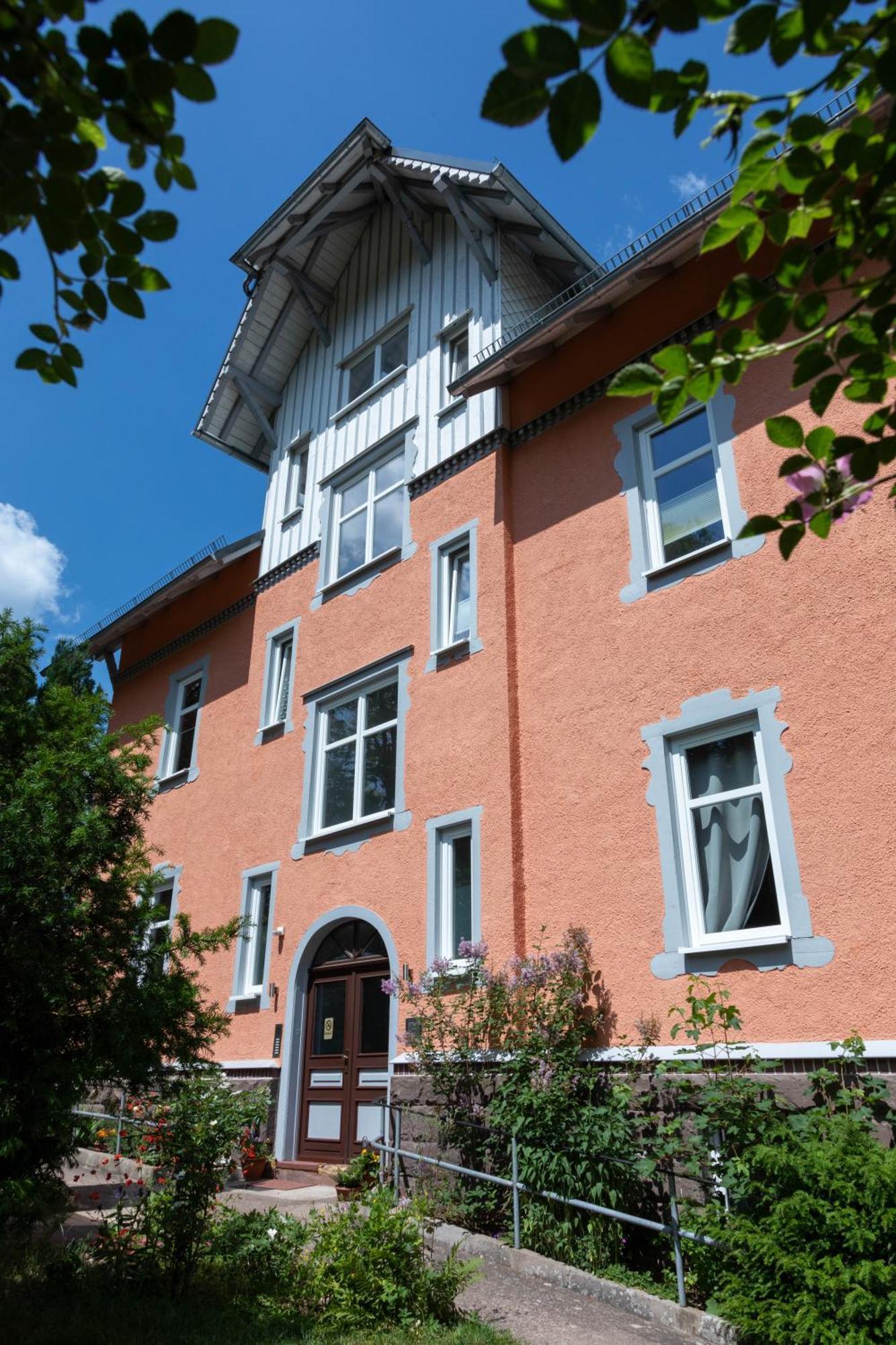 Moderne Ferienwohnung In Alter Villa Georgenthal  Extérieur photo